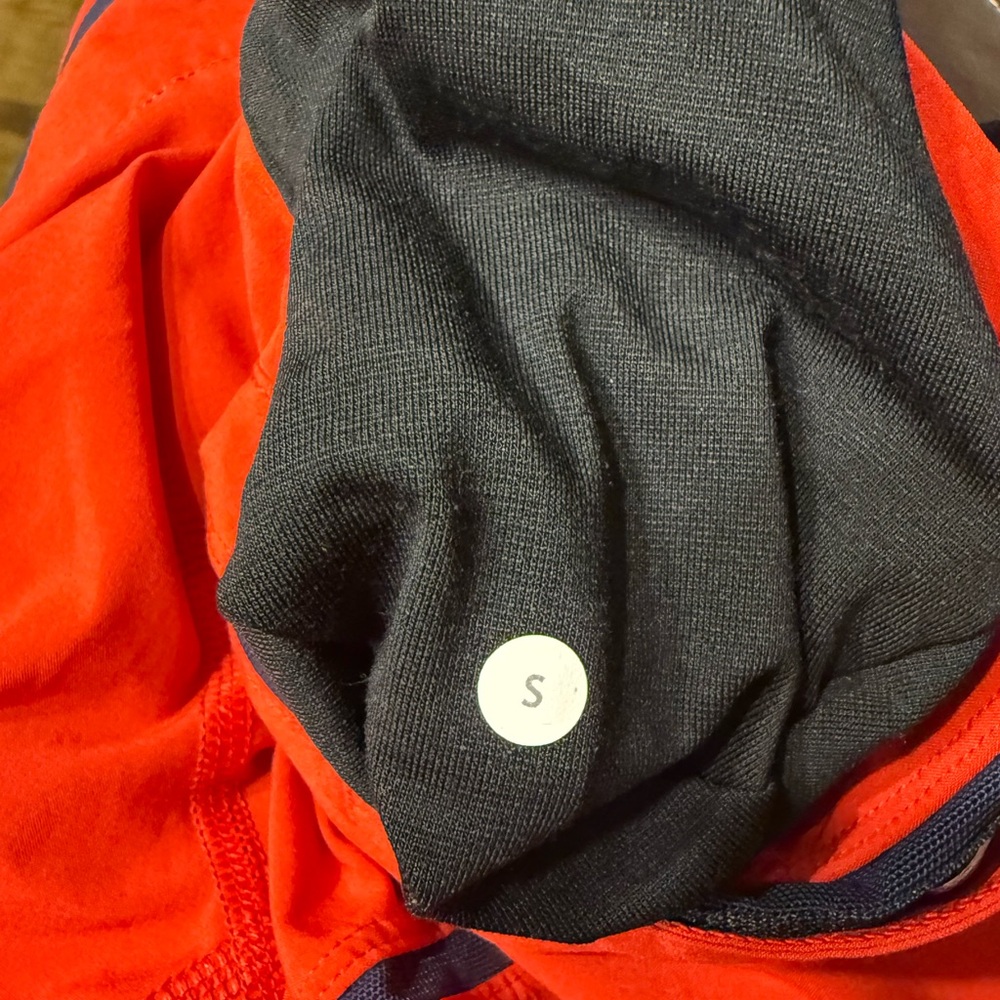Lululemon Men’s lined Pace-Breaker Shorts in Red Size S - Picture 9 of 9